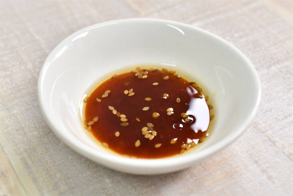 【大根のイメージ覆る】焼き肉タレで「大根ステーキ」がヤミツキになる！レンチンで味シミシミ♪【青髪のテツ】