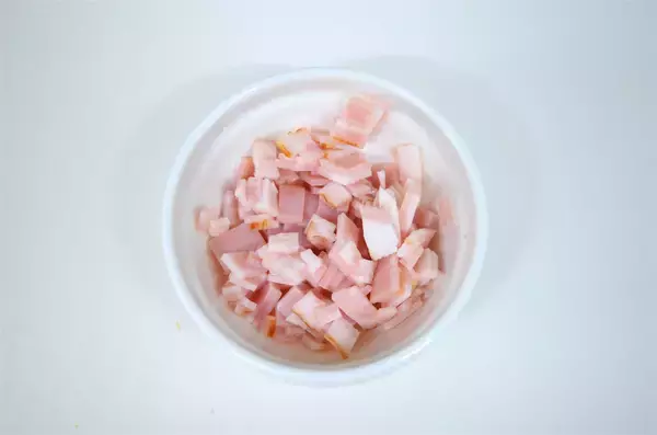 「【腸活できるおむすび】なんとポップコーン入りの「ベーコンおむすび」作ってみた♪食べ応えスゴッ【企業公式】」の画像