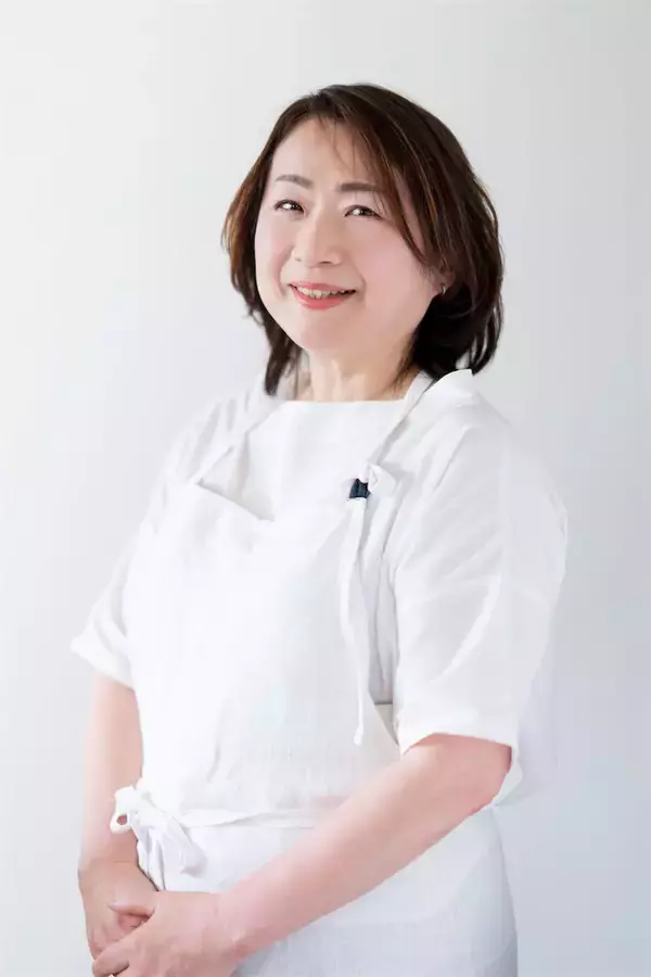 「【王様の野菜で夏疲れ解消】ビタミン満載のモロヘイヤでおひたし作ろう！「時間差茹で」でシャッキリねばとろ♪」の画像