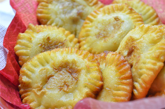 【じゃがいもの未知レシピ】北海道発の「UFO団子」作ってみた！発酵不要でモチモチ食感…むむ、ピロシキ!?