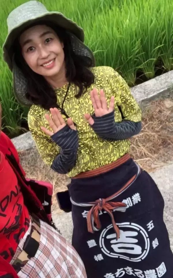 「【農業女子インタビュー】プロ三味線奏者から…玉ねぎ農家に転身！地域を盛り上げる“芸農人”に密着」の画像