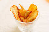 「その発想はなかった！スライスして巻いて揚げる♪「くるくるフライドポテト」はカリッ＆ほっくほくの新食感♪」の画像12