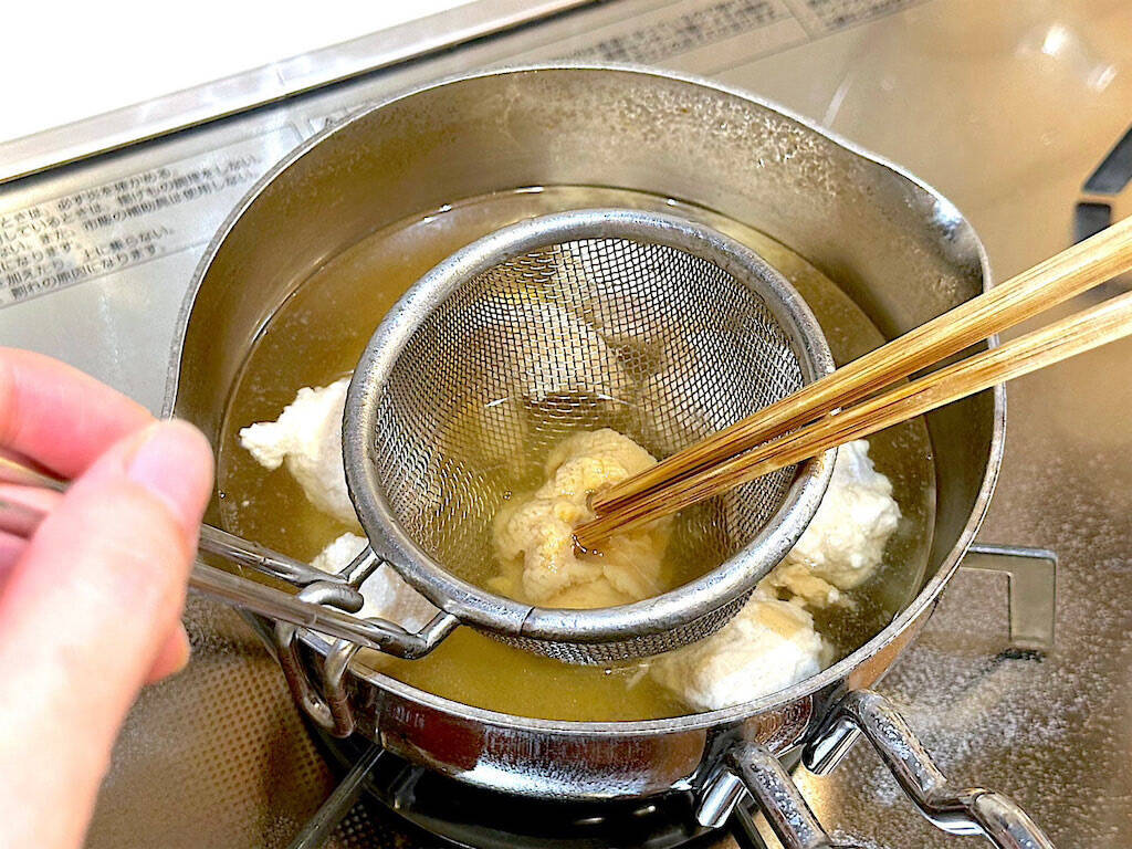 【薬膳おみそ汁】で季節の変わり目不調をリセット♡「鶏団子と根三つ葉のおみそ汁」作ろう！ふわふわ団子が滋味～