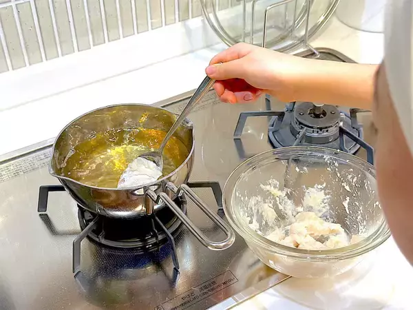 「【薬膳おみそ汁】で季節の変わり目不調をリセット♡「鶏団子と根三つ葉のおみそ汁」作ろう！ふわふわ団子が滋味～」の画像