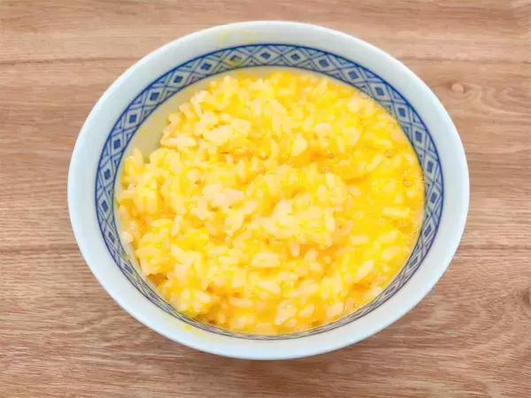 「【鳥羽TKG】ミシュランシェフの「旨味倍増！卵かけご飯」に挑戦！一見普通でも理に適ってるレシピな件」の画像