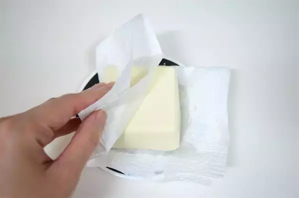 「【スナック菓子を衣に!?】ドリトス砕いてクリスピーな「チキンナゲット」作ってみた！ザクザクの後に神ふわ食感♪」の画像