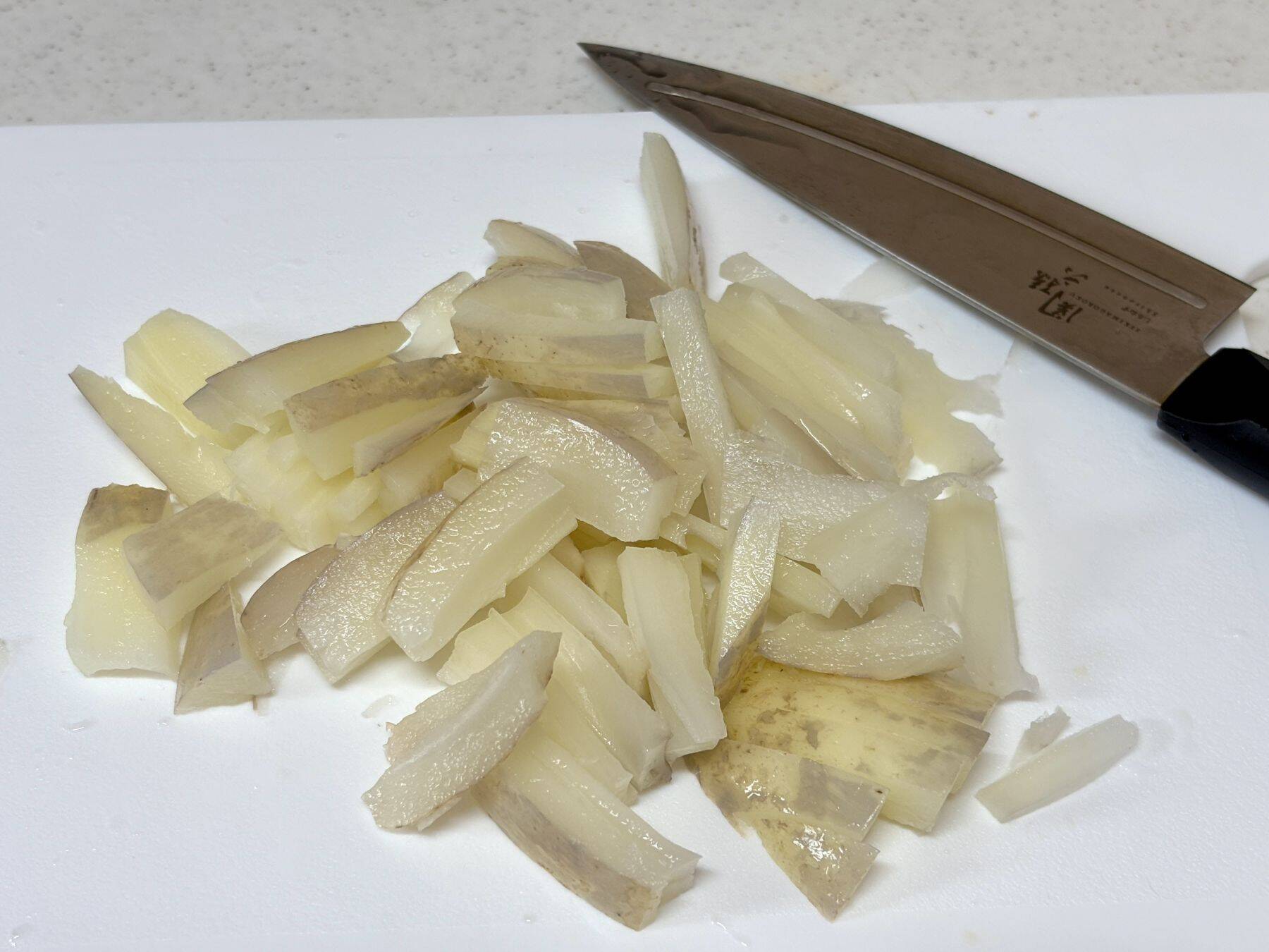 【えっ、煮物にしないの!?】きのこ×れんこんの和風コンビが「カレーマリネ」に大変身！シャキうま新感覚♡