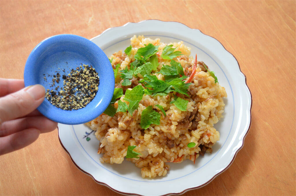 【高級牛をご飯に混ぜる発想】「牛肉とトマトの混ぜご飯」作ってみた！トマトの酸味が絶妙～♪【農家直伝】