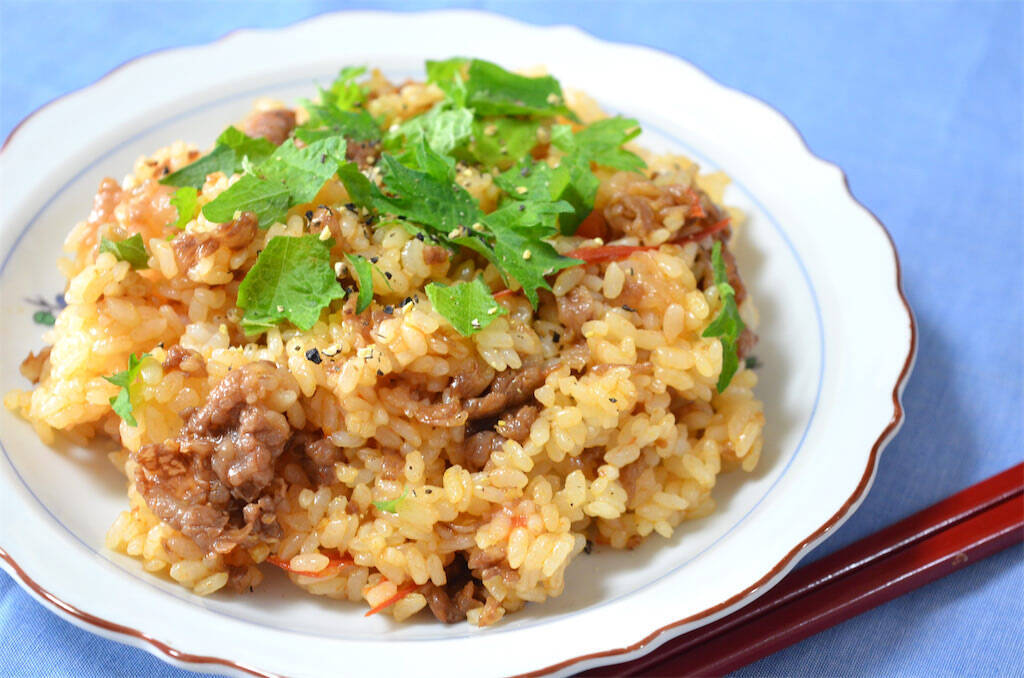 【高級牛をご飯に混ぜる発想】「牛肉とトマトの混ぜご飯」作ってみた！トマトの酸味が絶妙～♪【農家直伝】