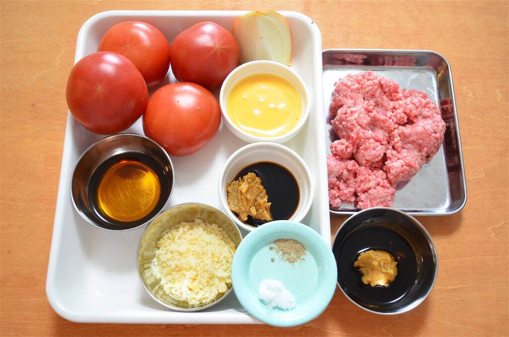 【トマトから肉汁あふれる！】農家激推しのごちそう「トマトの肉詰め」作ってみた！みそ味が大正解なの♪