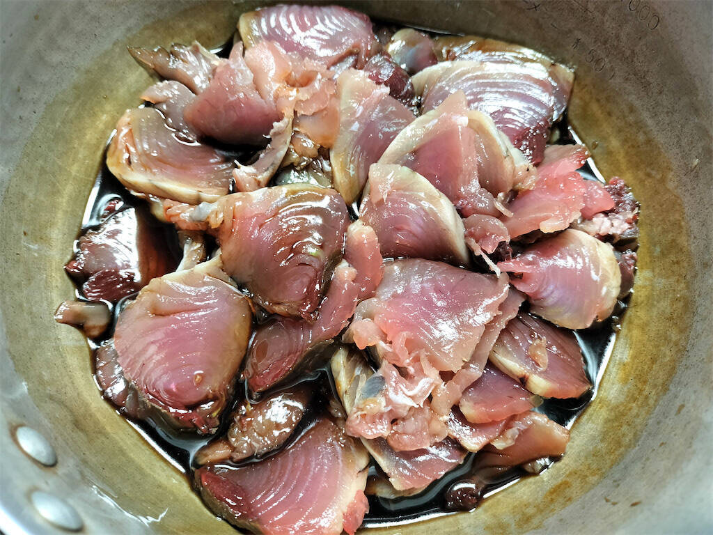 【絶品！郷土メシ】三重の漁師メシ「てこねずし」作ったら…衝撃的に旨し！カツオを切って漬けて乗せるだけ