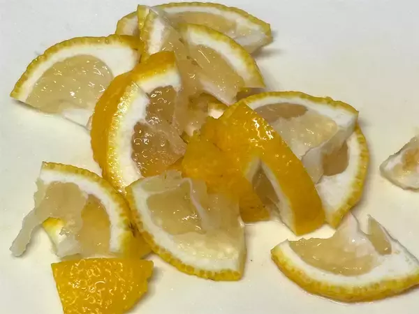 「【冷蔵庫普及前のガチ保存食】昭和27年のレシピで「白菜漬け」仕込んでみた！塩味しっかり甘みもジュワッと♡」の画像