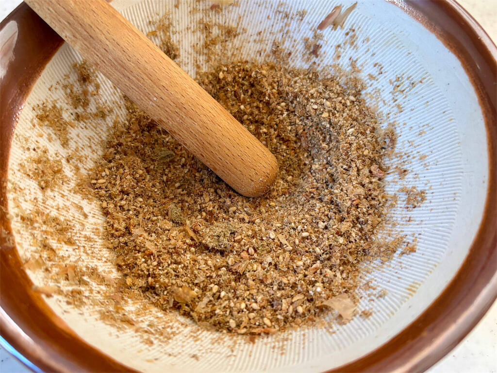 【お湯を注げばみそ汁に】戦時中のご飯のお供「カルシウム八目みそ」を作ってみた！8種具材の旨味凝縮♪