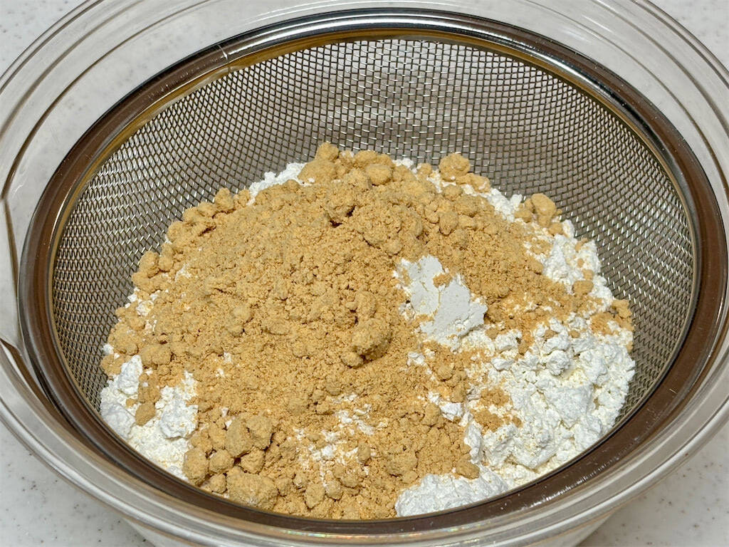 【戦時中の主婦が太鼓判】昭和17年の「栄養パン」作ってみた！焼き芋に青のりが美味♪【まさに生活の知恵】