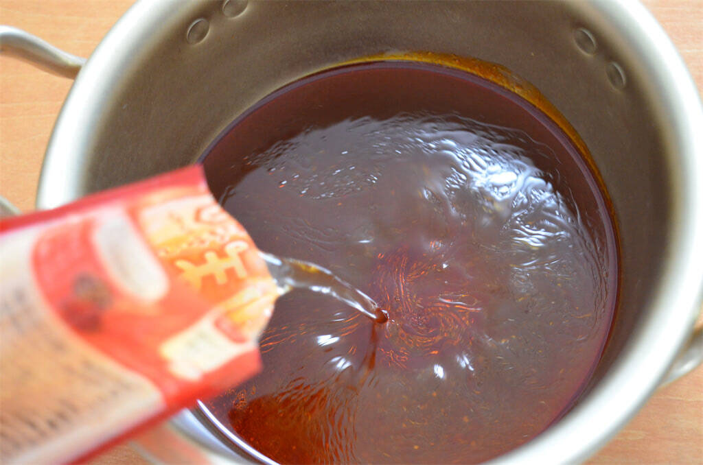 【自宅で火鍋に挑戦！】計量カップ不要♪キッコーマンの鍋つゆ「芯からぽっと」を実食！体の芯までアツくなる♡