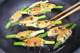 「【見た目は面白いけど…ウ、ウマ〜】「アスパラつくね」作ってみた！甘じょっぱ肉とアスパラのコラボがヤバい♪」の画像16
