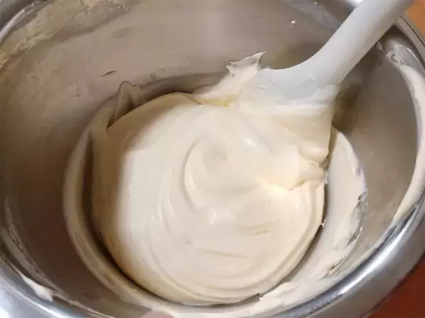 「異次元のトロトロ感♡「飲めるロールケーキ」作ってみた！生地＆クリームに米粉インでふっわふわ【農家直伝】」の画像