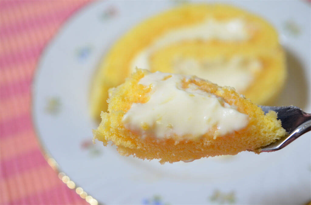 異次元のトロトロ感♡「飲めるロールケーキ」作ってみた！生地＆クリームに米粉インでふっわふわ【農家直伝】