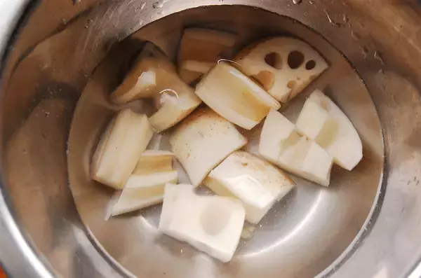 「【時短サムゲタン】香味野菜トリオで血行巡る「サムゲタン風鶏手羽のスープ煮」作ってみた！お肉ホロホロ♡」の画像