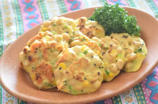 「たんぱく質ギッシリな「大豆のお好み焼き風」作ってみた！なぜかギョニソ風味!?罪悪感低め♡【農家直伝】」の画像