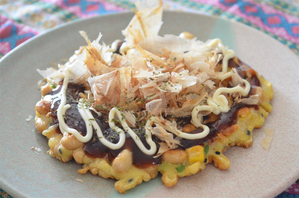 たんぱく質ギッシリな「大豆のお好み焼き風」作ってみた！なぜかギョニソ風味!?罪悪感低め♡【農家直伝】