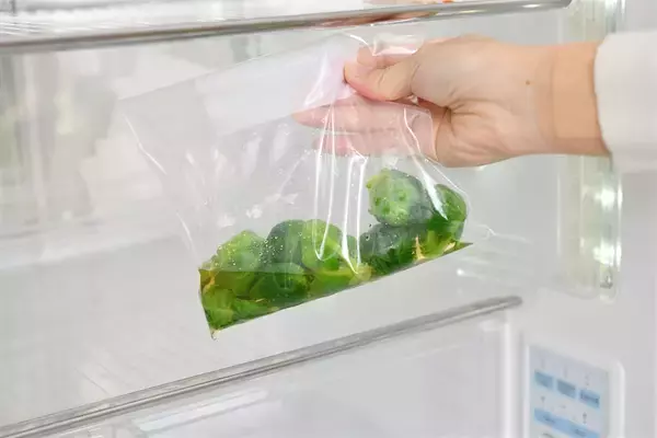 「【農家直伝！芽キャベツ初心者のあなたへ】保存法から下処理、簡単レシピまで一挙紹介！えっ「浅漬け」が最高なの!?」の画像