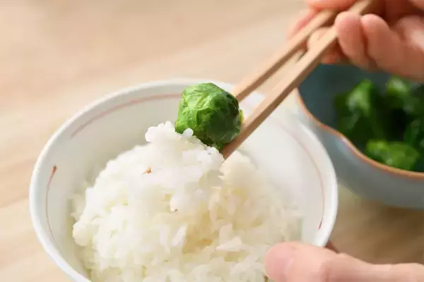 「【農家直伝！芽キャベツ初心者のあなたへ】保存法から下処理、簡単レシピまで一挙紹介！えっ「浅漬け」が最高なの!?」の画像