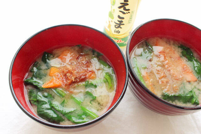 【健康維持に必須！】不足しがちな脂肪酸が摂れる「スーパーみそ汁」作ってみた！驚きのちょい足し術で♪