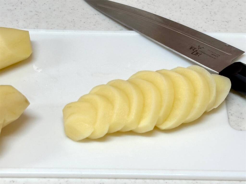 【志麻さんのシンプル過ぎる！】ホワイトソース不要！牛乳で「ジャガイモのグラタン」作ろう！想定以上！