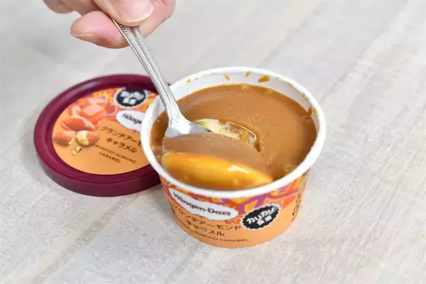 「【期間限定・即買い推奨！】ハーゲンダッツ新作「クランチアーモンドキャラメル」は濃厚キャラメルとろ～り♡」の画像