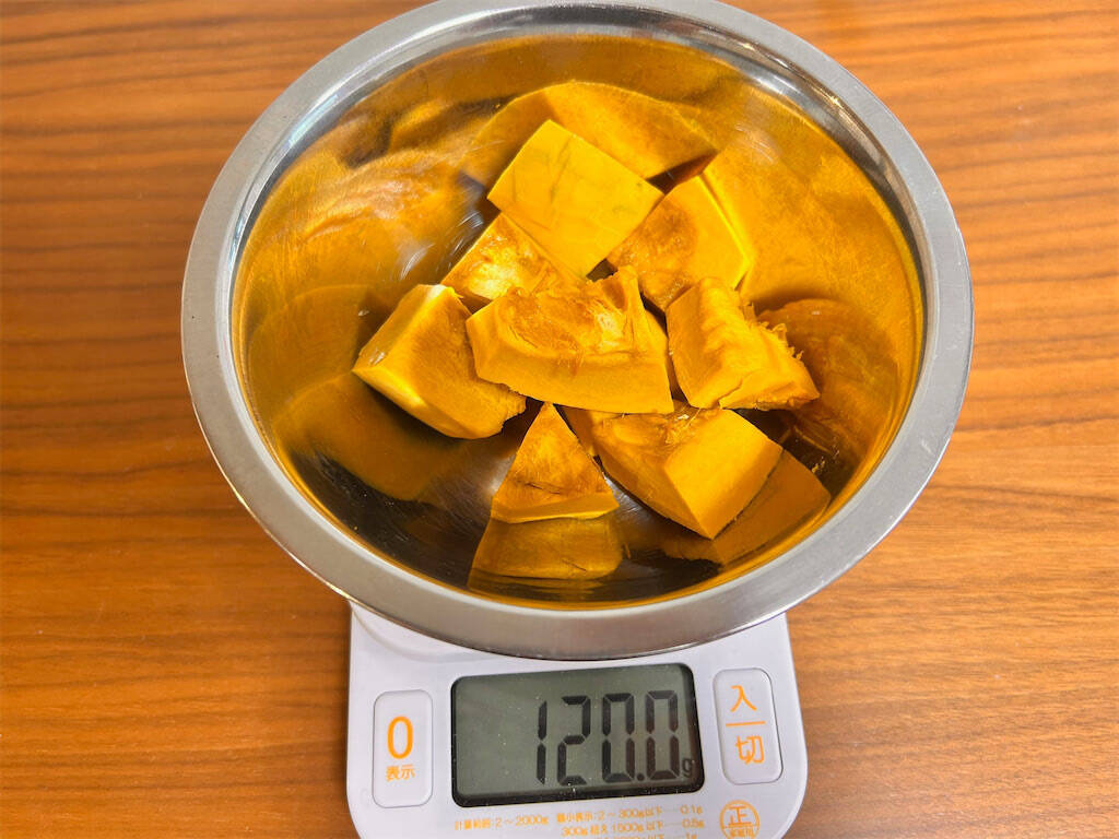 【これ、かぼちゃです！】食感と甘みにベタ惚れしちゃう「野菜ドーナツ」作ってみた！白玉粉と豆腐の配合がカギ