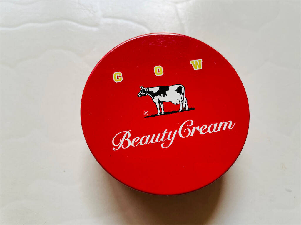 【数量限定】牛乳石鹸「赤箱ビューティクリーム」を使ってみた！ベビーオイルとのMIX使いも提案！