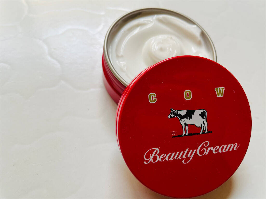 【数量限定】牛乳石鹸「赤箱ビューティクリーム」を使ってみた！ベビーオイルとのMIX使いも提案！