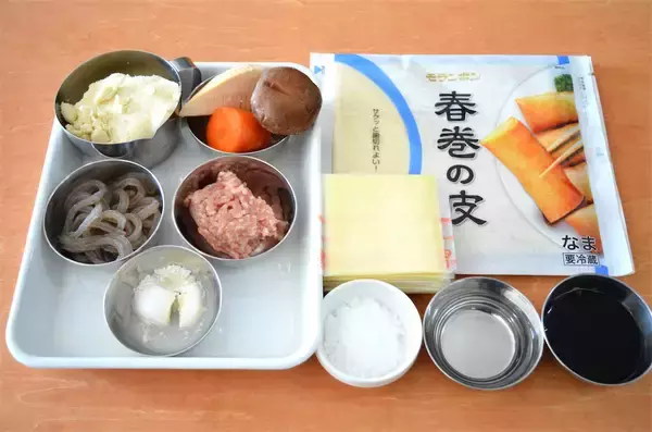 「おからの吸水力で「旨味バクダン春巻き」作ってみた！カリッとろ～りで超ジューシー♡【農家直伝】」の画像