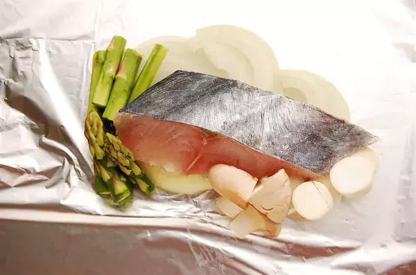 「【トースターで超絶簡単】「サワラのホイル焼き」作ってみた！みそマヨで身がふっくら♡後片付けまでラクすぎ～」の画像