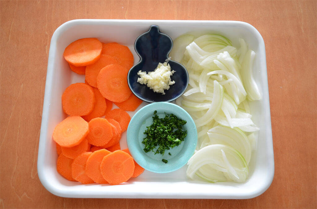 【初心者も成功する牛すじレシピ】圧力鍋ナシで簡単！ぷるぷる絶品「牛すじスープ」作ってみた♪【農家直伝】