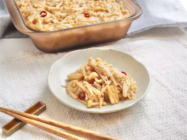 【えのき2袋が秒で消える】めんつゆ・すし酢で「合法なめ茸」作ってみた！トロ旨～ご飯泥棒が過ぎる～♡