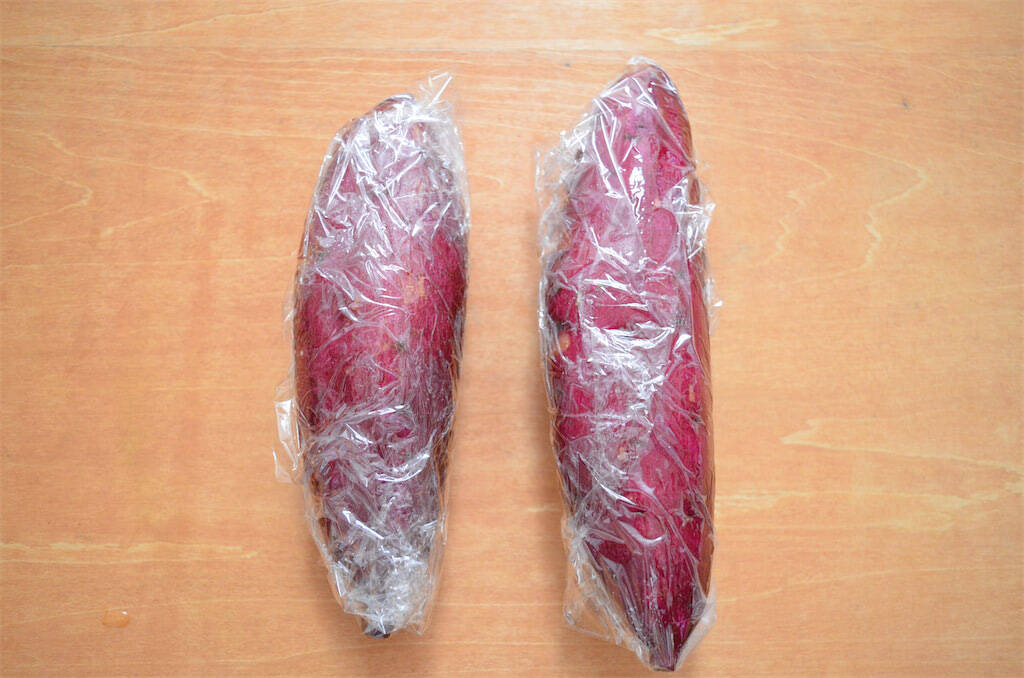 【バーナー不要でパリパリ♡】なんと「さつまいも」を器にするブリュレに挑戦！生クリームも不要でヘルシ〜♪