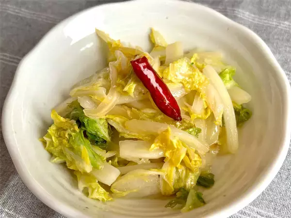 【食べすぎ注意報】中華風お漬け物「ラーパーツァイ」作ってみた！ゴマ油の香りがたまらん〜【白菜大量消費】