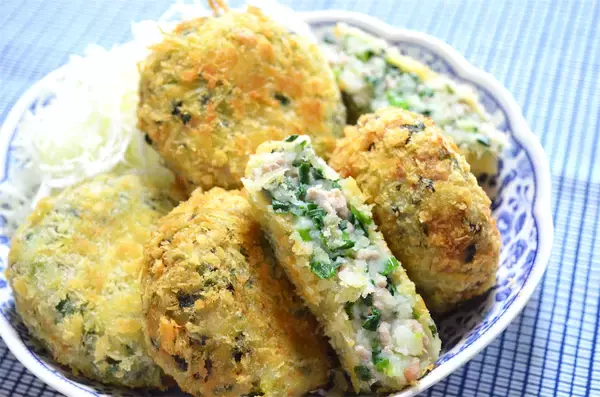 「玉ねぎ代わりにニラマシマシな「ポテトコロッケ」作ってみた！スタミナ爆弾でパワー！！【農家直伝】」の画像