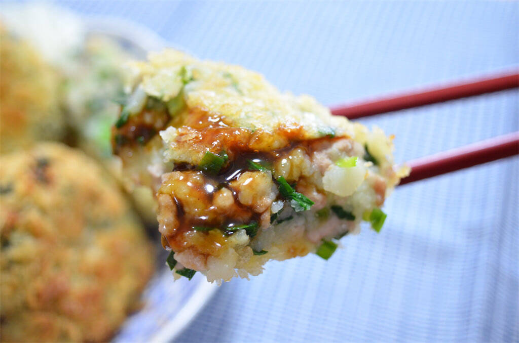 玉ねぎ代わりにニラマシマシな「ポテトコロッケ」作ってみた！スタミナ爆弾でパワー！！【農家直伝】