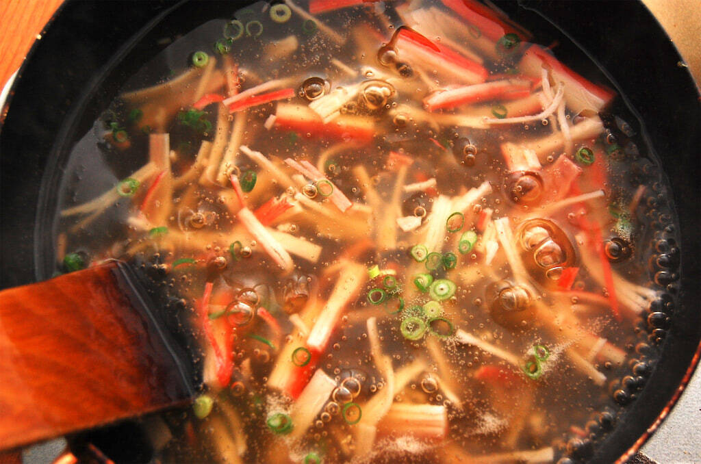 【喉を労わるカニカマ餡】のどごしとろん♡「ふわふわ卵のあんかけ」作ってみた！秘訣はマヨネーズだって♪