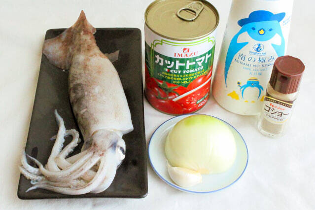 【トマトにはイカが合う】フライパンで15分♪上田淳子流「イカのトマト煮」作ってみた！胴は後入れで柔～い♡