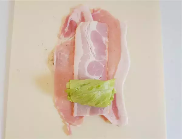 「発想の勝利！「シーザーサラダのフライ」作ってみた♪揚げてるのにシャキシャキってどゆこと!?【農家直伝】」の画像