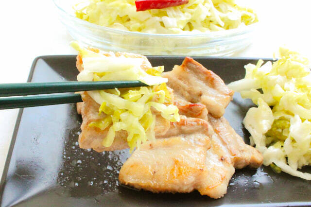 【おうち発酵で腸活】お腹の調子、「発酵キャベツ」で整えてみた！3日ほったらかすだけ!?じんわ〜り酸味