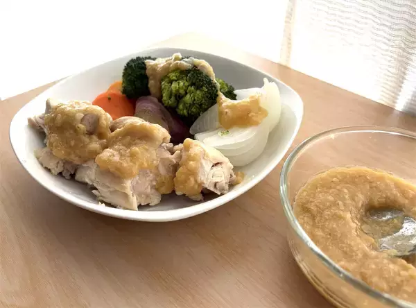「【レンチン3分！万能ドレッシング】「玉ねぎ」と「味噌」で作ってみた♪野菜もお肉も永久に食べられる♡」の画像