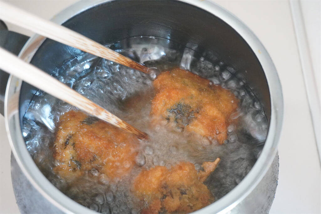 【農家の最強アジフライ】「甘酢みょうが」巻いてロール状に揚げる！ふっくら感と酸味がイイね♪【農家直伝】