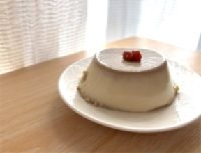 【スイーツで乾燥対策!?】体に優し～い食材集めて「豆乳ごまプリン」作ってみた！潤いたっぷりプルプル感♡