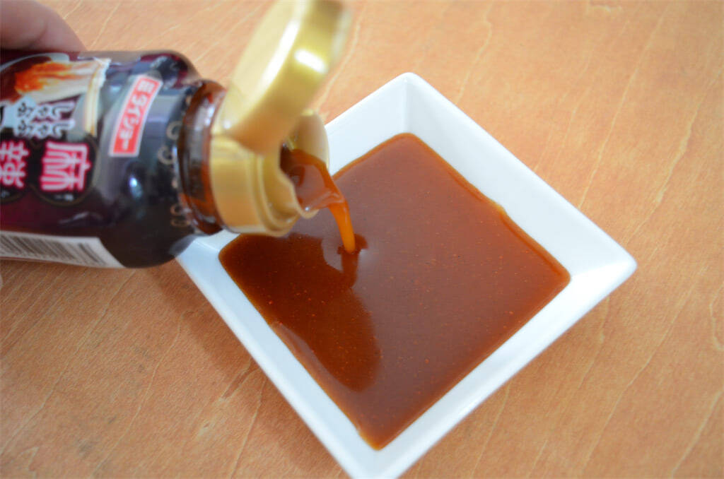 【本格中華】水餃子が大変身!?ダイショー「麻辣火鍋風」タレをたっぷりかけてみた！辛～でも止まらない♪