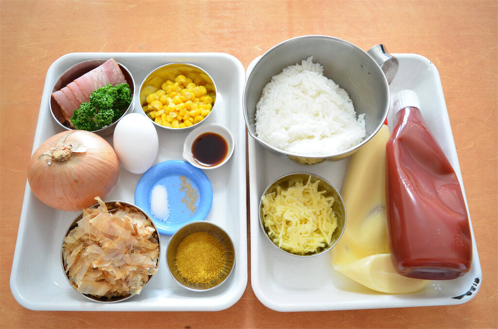 【残りご飯救済】カレー粉とかつお節入れた「ライスピザ」でおいしく消費してみた！和洋折衷な絶品完成♪